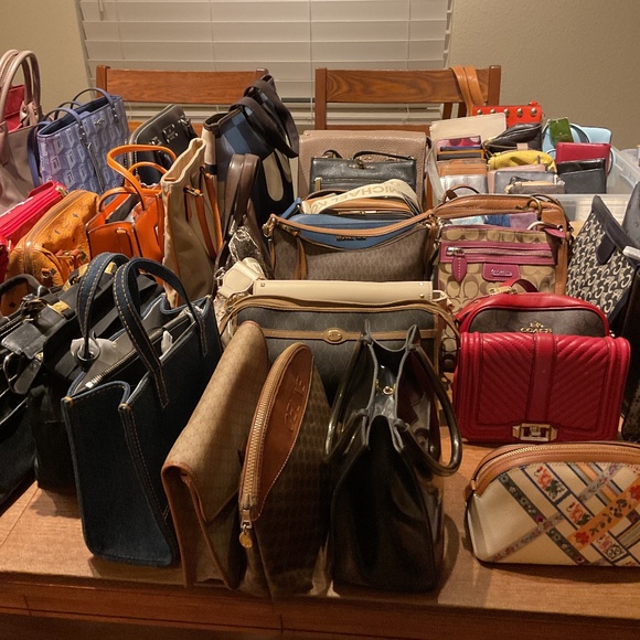 ***going live tonight 7:30 pm Pacific time. First live show please come - Picture 3 of 4